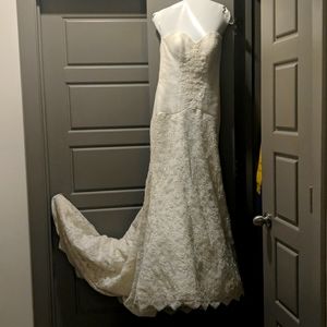 Oleg Cassini Wedding Dress